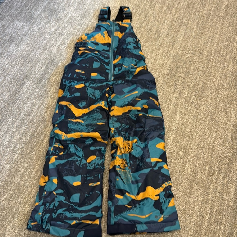Columbia kid snow pants size small (7-8)